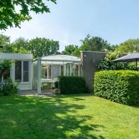 Spacious Duinland 188 Home With Veranda * Sint Maartensvlotbrug