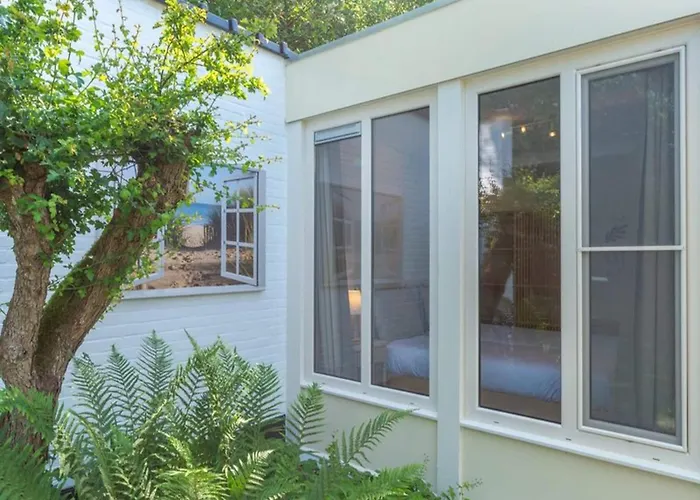 Feriehus Spacious Duinland 188 Home With Veranda